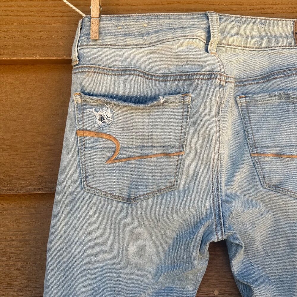 American Eagle Outfitters Stretch Skinny Distressed Light Blue Jeans Size 2 - Picture 12 of 13